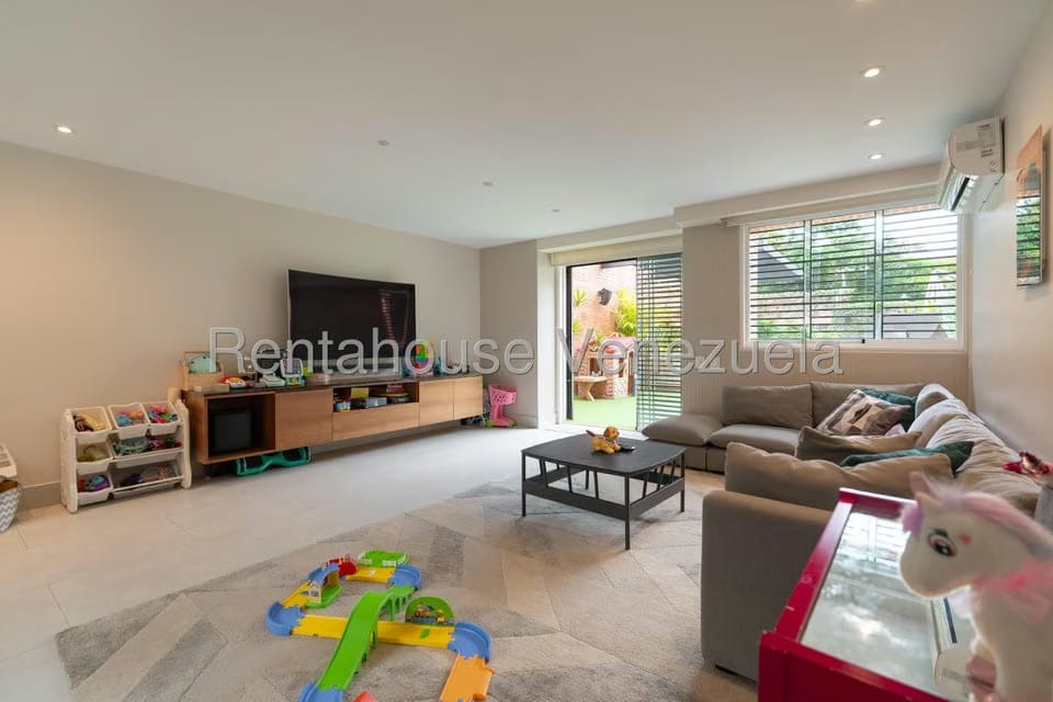 Apartamento (Duplex) en Venta en Altamira, Distrito Metropolitano - 63