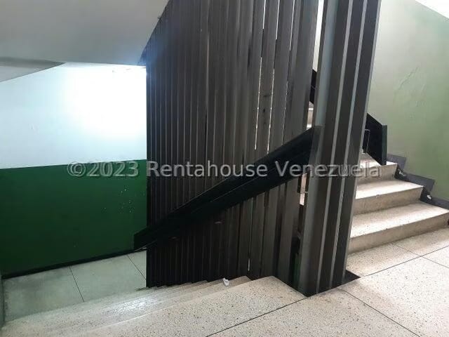 Comercial (Oficina) en Alquiler en Avenida Bolivar, Aragua - 27