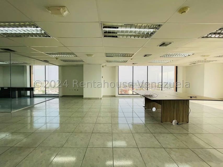 Comercial (Local Comercial) en Alquiler en Avenida Bolivar, Aragua - 20