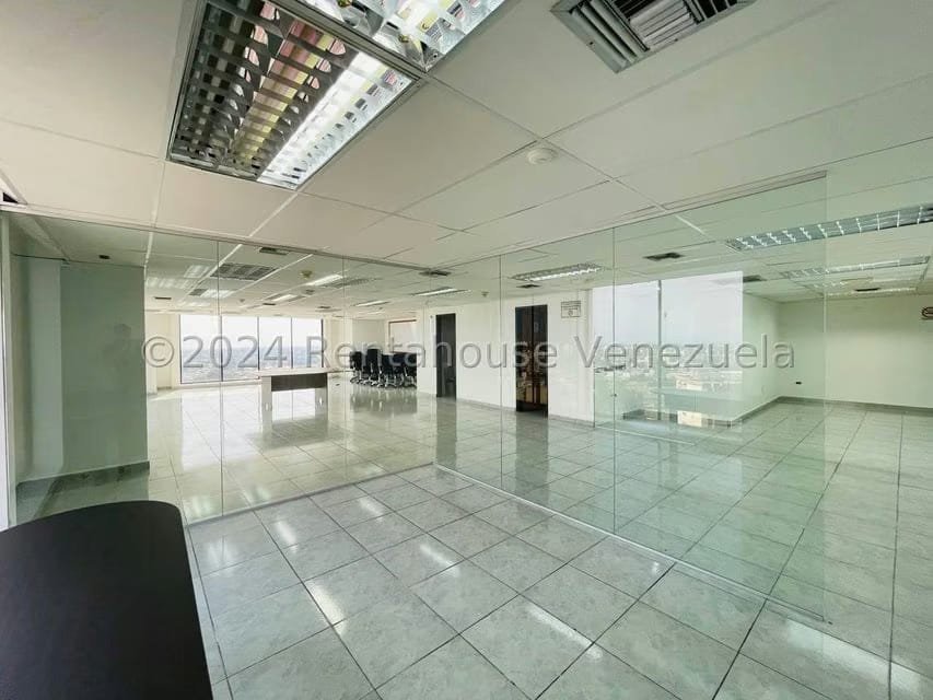 Comercial (Local Comercial) en Alquiler en Avenida Bolivar, Aragua - 7