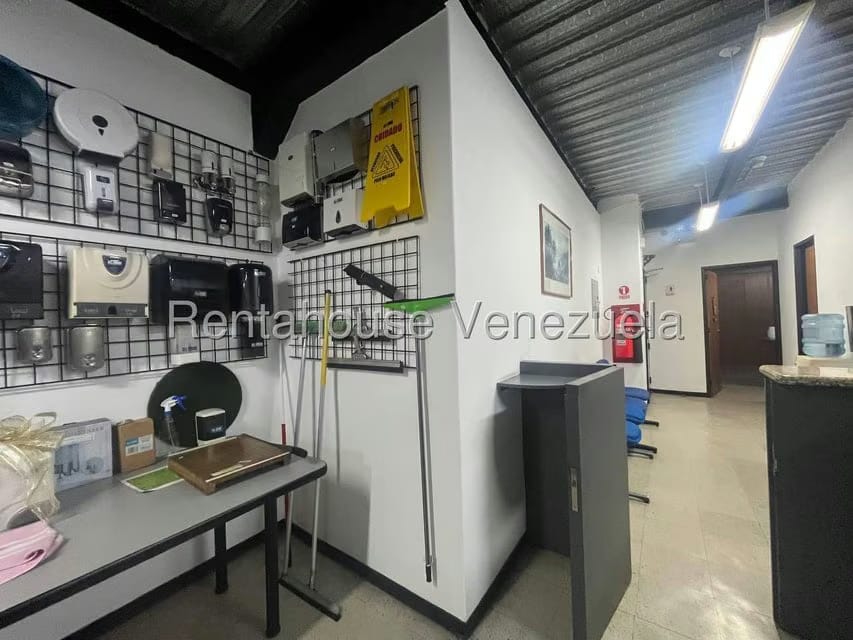 Negocios y Empresas (Mayorista y Distribucion) en Venta en Las Acacias, Distrito Metropolitano - 11