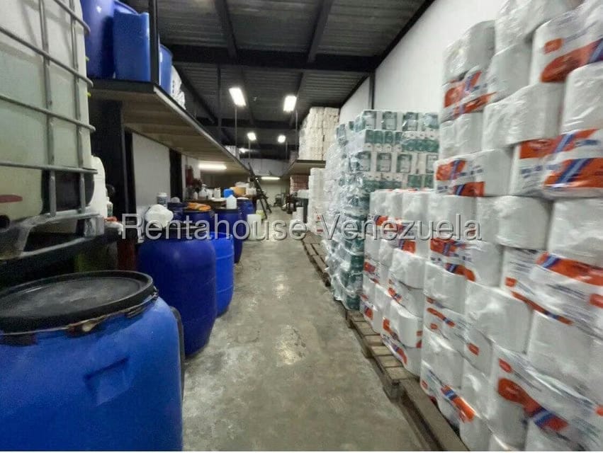 Negocios y Empresas (Mayorista y Distribucion) en Venta en Las Acacias, Distrito Metropolitano - 13