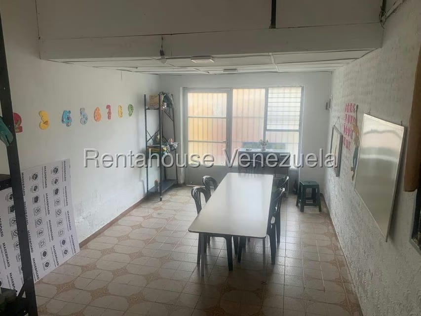 Comercial (Galpon - Deposito) en Alquiler en Parroquia San Pedro, Distrito Metropolitano - 5