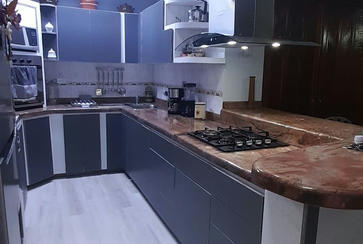 CASA EN VENTA EN URB. LAGUNA PARAISO MATURÍN - 2