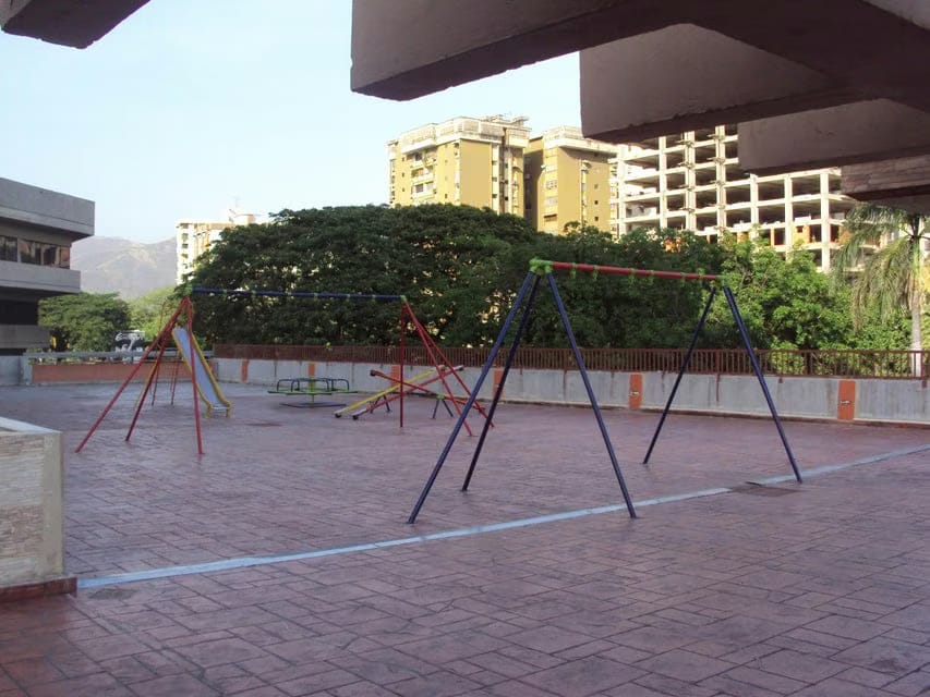 Apartamento (1 Nivel) en Venta en La Floresta, Aragua - 53