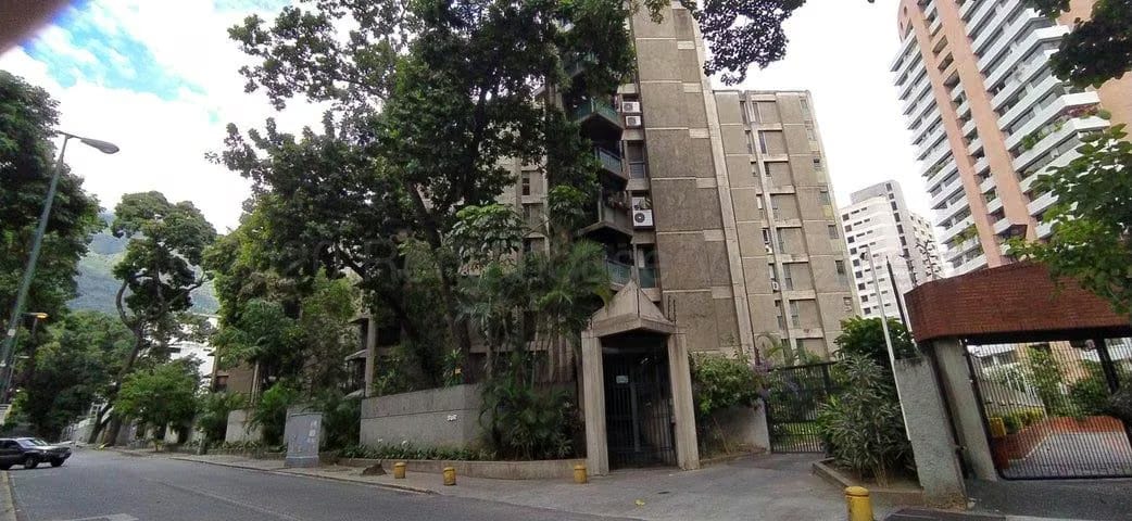 APARTAMENTO EN VENTA – ELENA MARIN NOBREGA