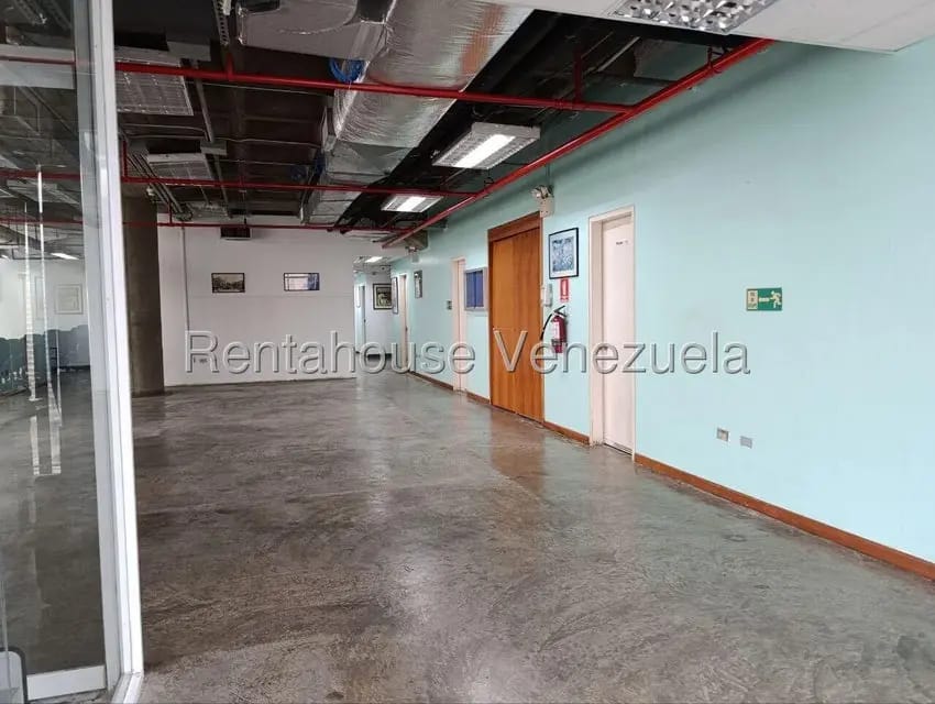 Comercial (Oficina) en Venta en Bello Monte, Distrito Metropolitano - 25