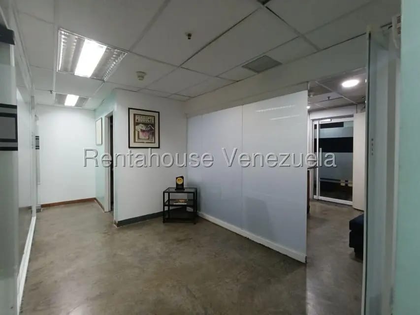Comercial (Oficina) en Venta en Bello Monte, Distrito Metropolitano - 5