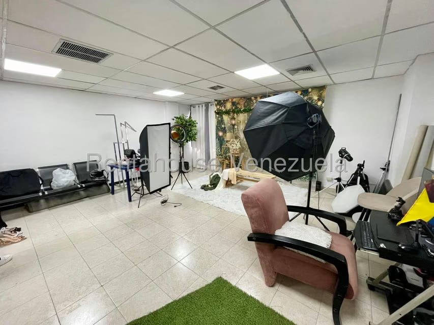 Comercial (Oficina) en Alquiler en Centro, Lara - 6