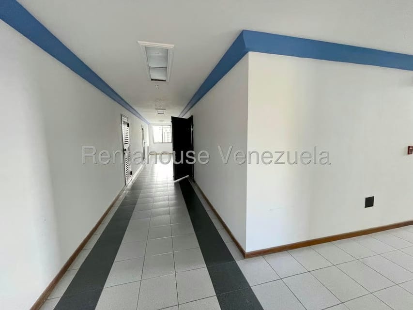 Comercial (Oficina) en Alquiler en Centro, Lara - 9