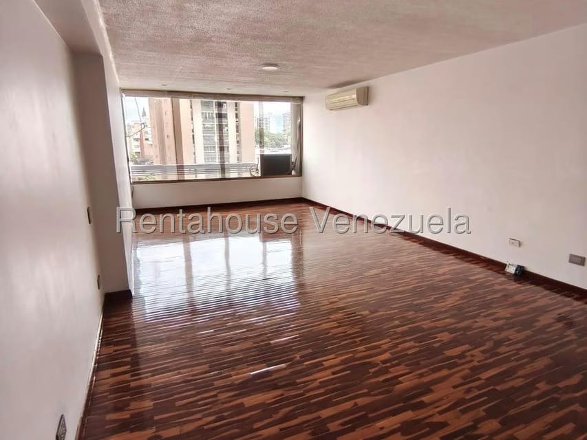 Comercial (Oficina) en Alquiler en Horizonte, Distrito Metropolitano - 6