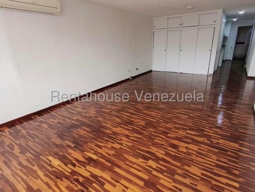 Comercial (Oficina) en Alquiler en Horizonte, Distrito Metropolitano - 9