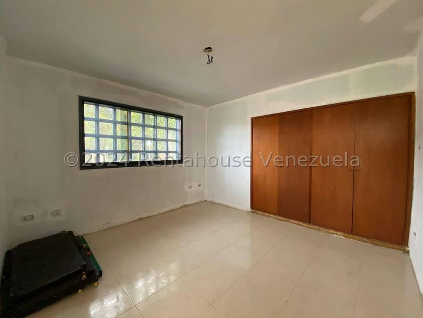 Casa (1 Nivel) en Venta en Cumbres de Curumo, Distrito Metropolitano - 67