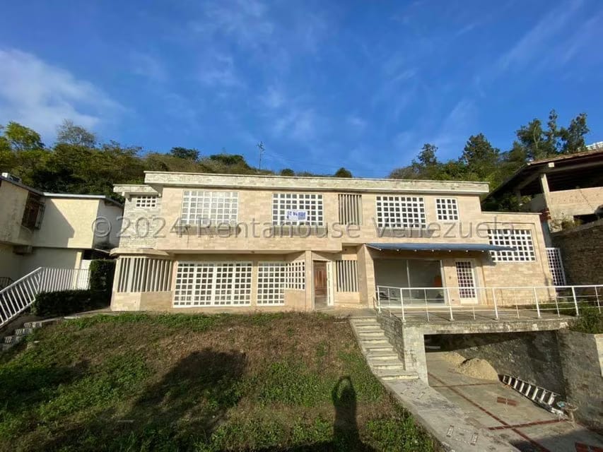 Casa (1 Nivel) en Venta en Cumbres de Curumo, Distrito Metropolitano - 88