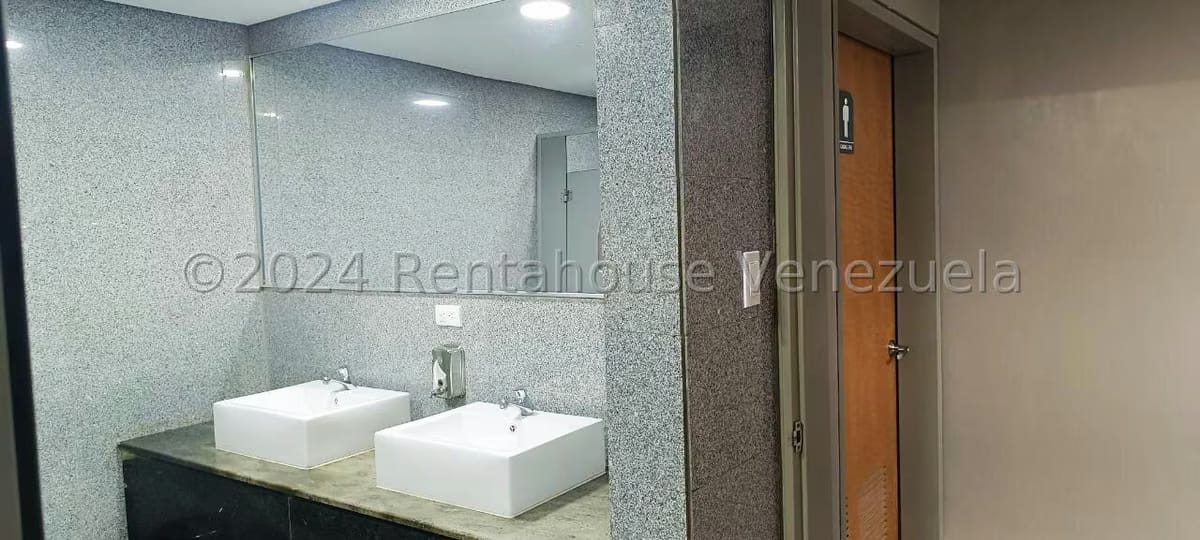Comercial (Oficina) en Venta en Las Mercedes, Distrito Metropolitano - 75