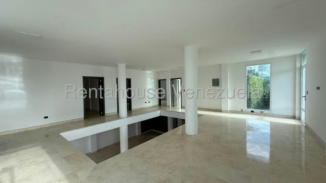 Casa (Multipes Niveles) en Venta en Parque el Retiro, Miranda - 15