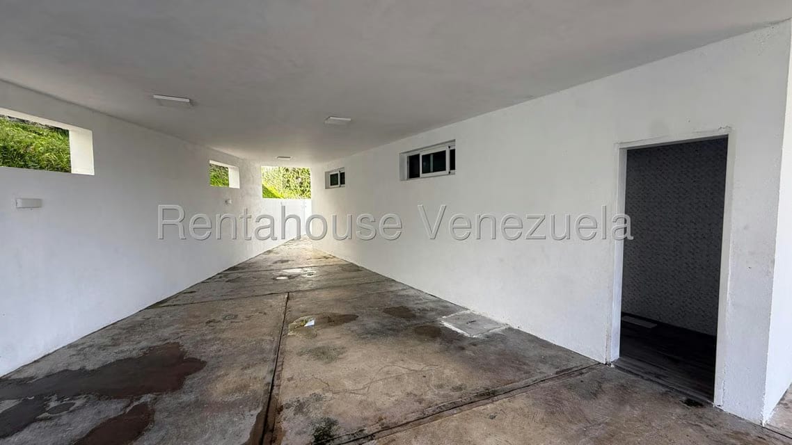 Casa (Multipes Niveles) en Venta en Parque el Retiro, Miranda - 8