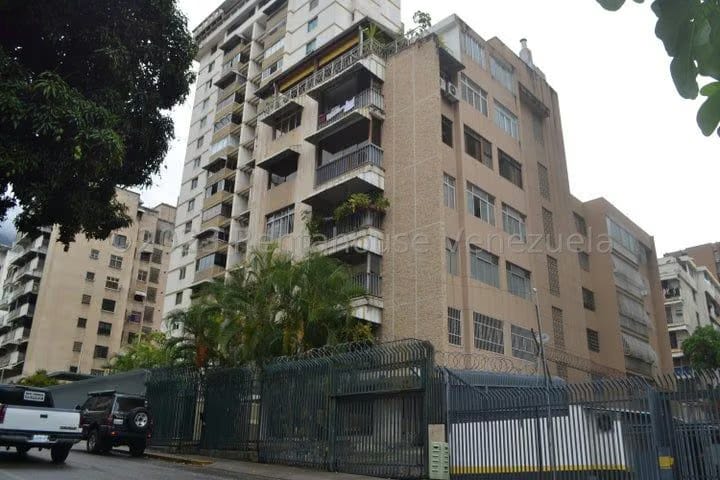APARTAMENTO EN VENTA ANYIN TONITO 0424-1696397