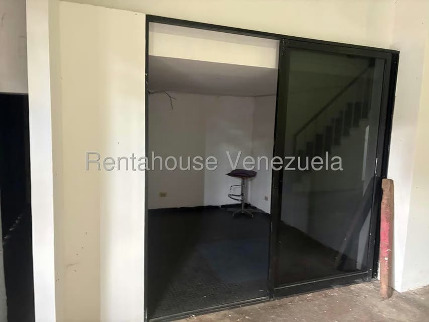 Comercial (Local Comercial) en Alquiler en Las Acacias, Distrito Metropolitano - 5