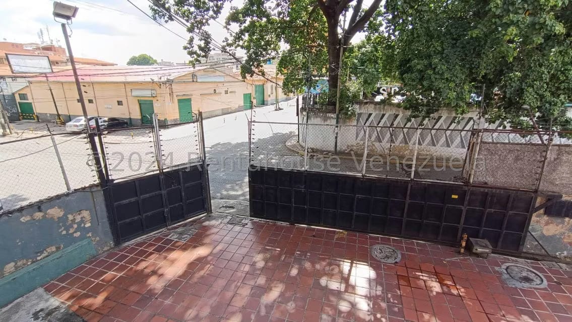 Terreno (Comercial) en Venta en Montecristo, Distrito Metropolitano - 2