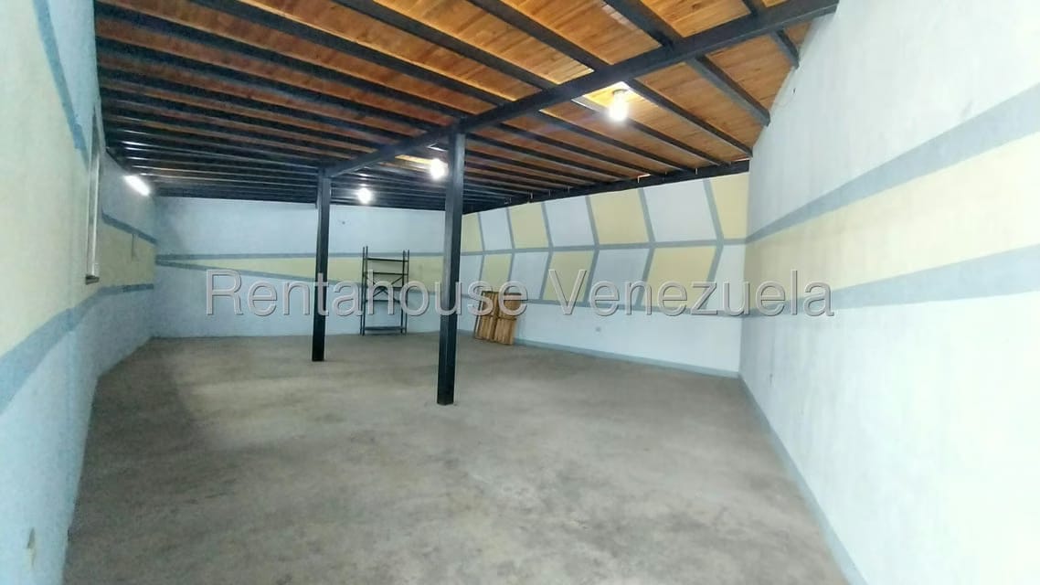 Comercial (Local Comercial) en Alquiler en Zona Este, Lara - 8