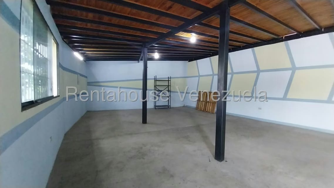 Comercial (Local Comercial) en Alquiler en Zona Este, Lara - 9