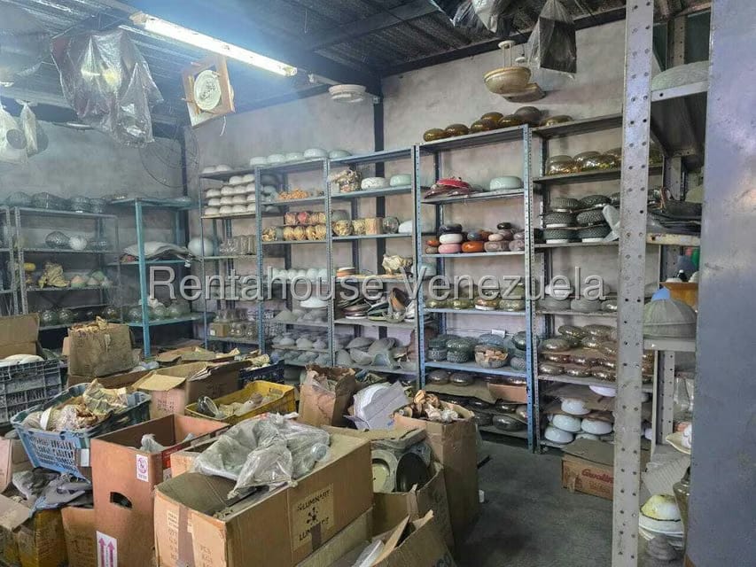 Comercial (Edificio) en Venta en Catia, Distrito Metropolitano - 24