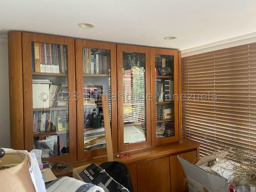 Apartamento (1 Nivel) en Alquiler en Colinas de Valle Arriba, Distrito Metropolitano - 18