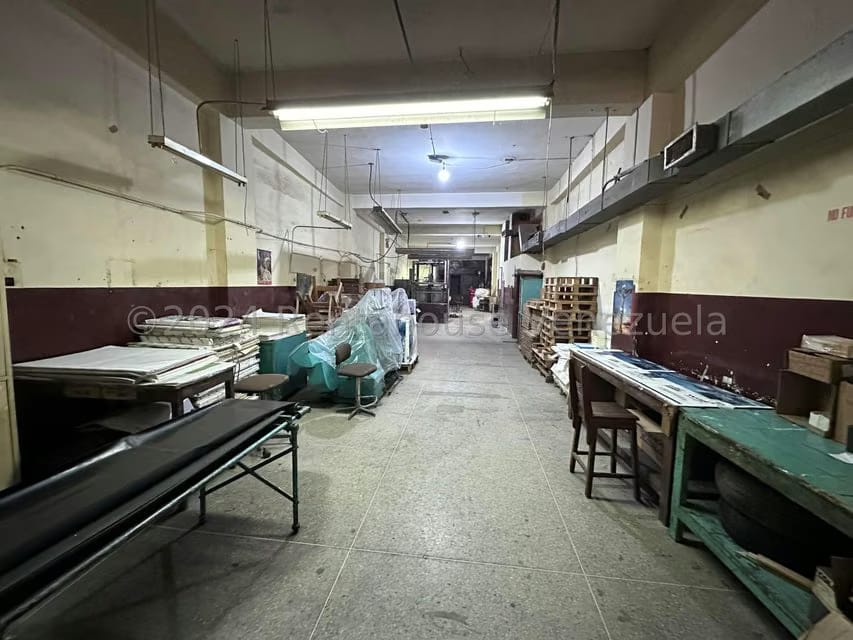 Comercial (Galpon - Deposito) en Venta en Parroquia Altagracia, Distrito Metropolitano - 27