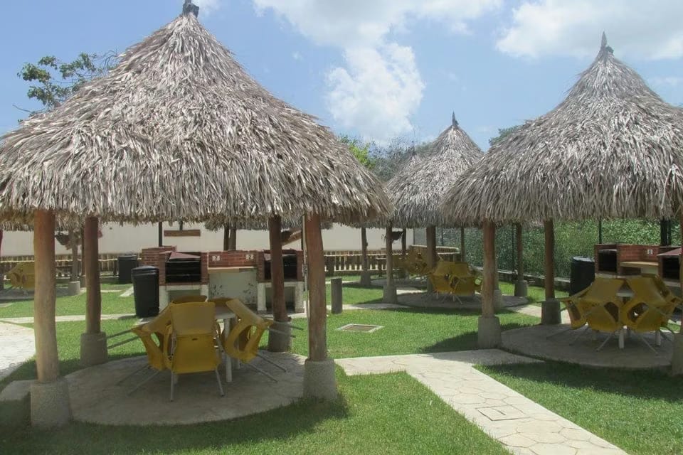 Apartamento (1 Nivel) en Venta en Agua Sal, Miranda - 39