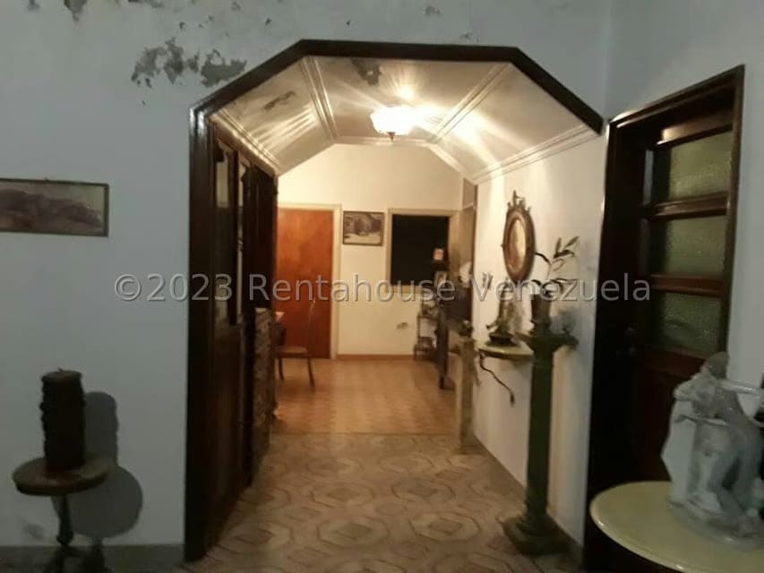 Casa (Multipes Niveles) en Venta en Los Chorros, Distrito Metropolitano - 16