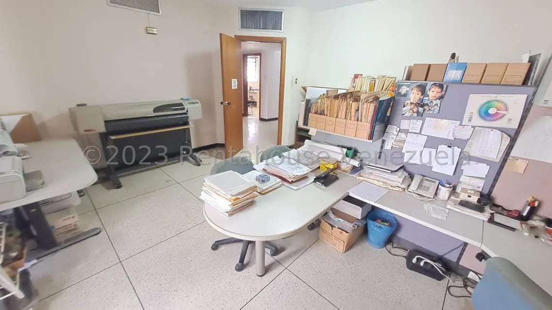 Comercial (Local Comercial) en Venta en Colinas de Bello Monte, Distrito Metropolitano - 28