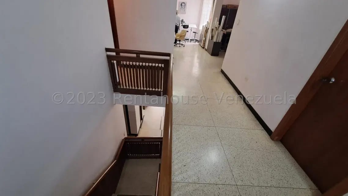 Comercial (Local Comercial) en Venta en Colinas de Bello Monte, Distrito Metropolitano - 33