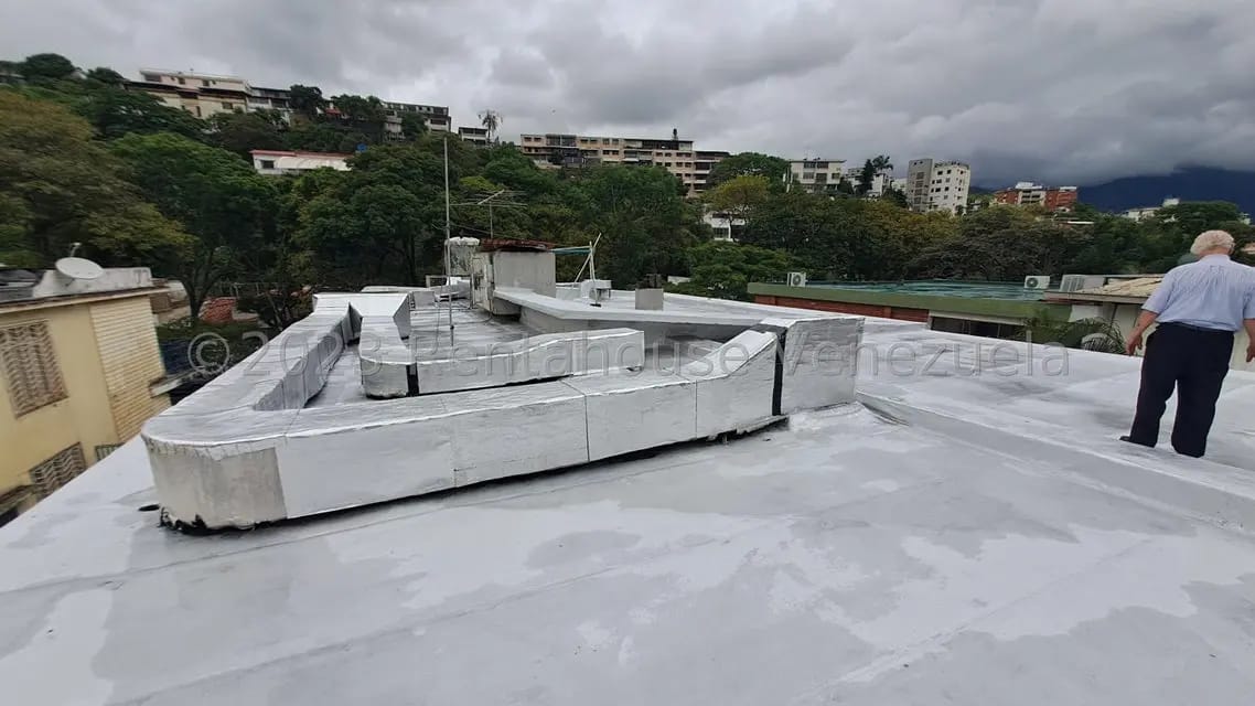 Comercial (Local Comercial) en Venta en Colinas de Bello Monte, Distrito Metropolitano - 34