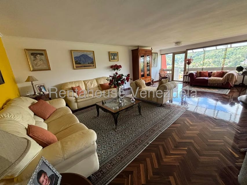 Apartamento (Duplex) en Venta en Los Naranjos del Cafetal, Distrito Metropolitano - 5