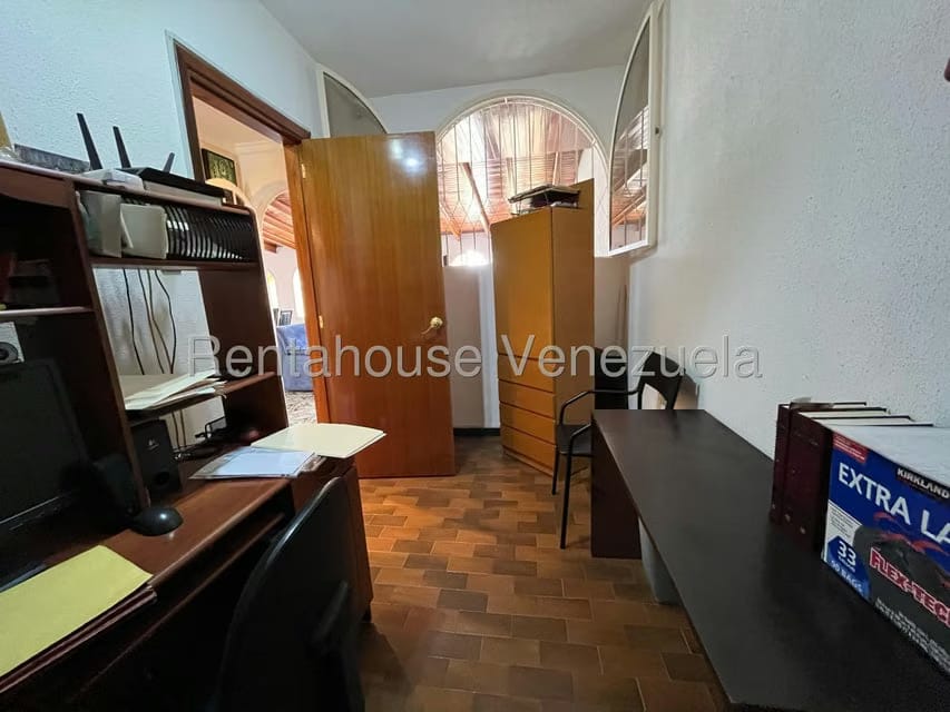 Casa (Duplex) en Venta en Colinas de Vista Alegre, Distrito Metropolitano - 30
