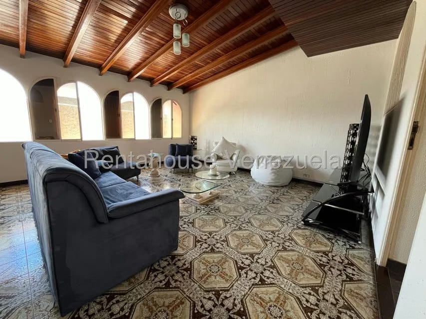 Casa (Duplex) en Venta en Colinas de Vista Alegre, Distrito Metropolitano - 34