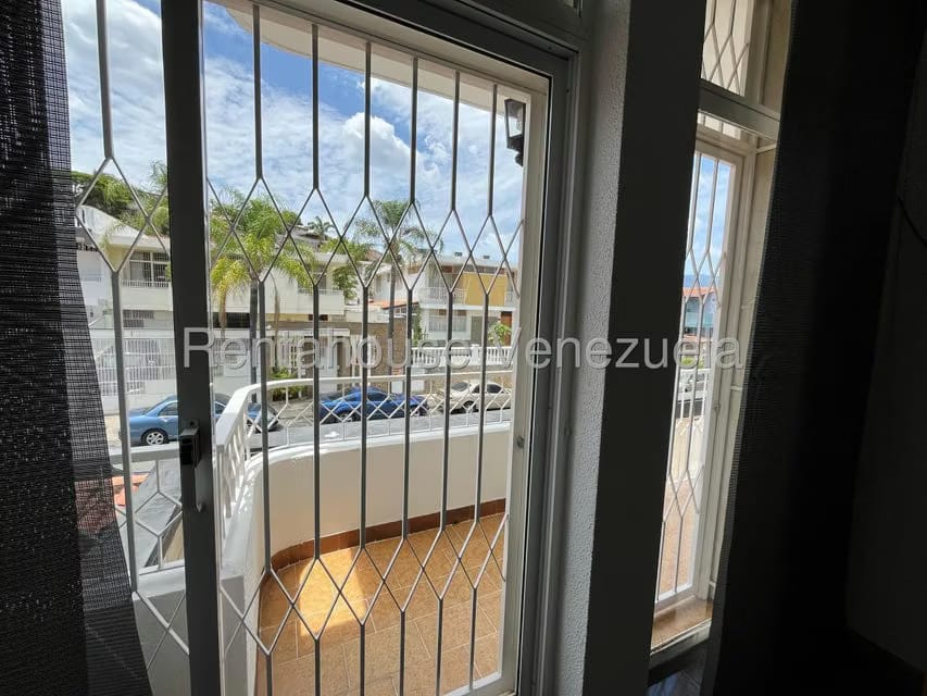 Casa (Duplex) en Venta en Colinas de Vista Alegre, Distrito Metropolitano - 41