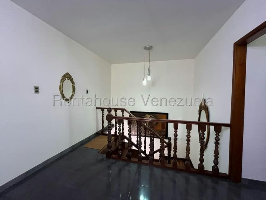 Casa (Duplex) en Venta en Colinas de Vista Alegre, Distrito Metropolitano - 51
