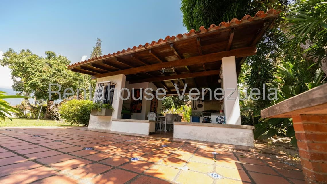 Casa (1 Nivel) en Venta en Cerro Verde, Distrito Metropolitano - 36
