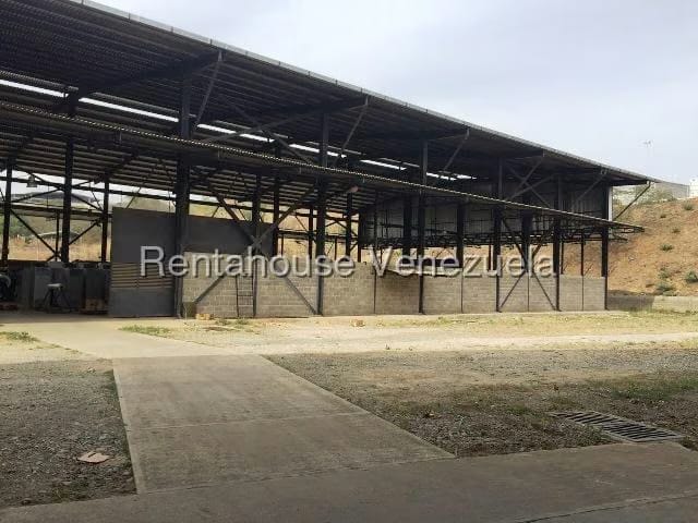 Comercial (Galpon - Deposito) en Venta en Rio Tuy, Miranda - 4
