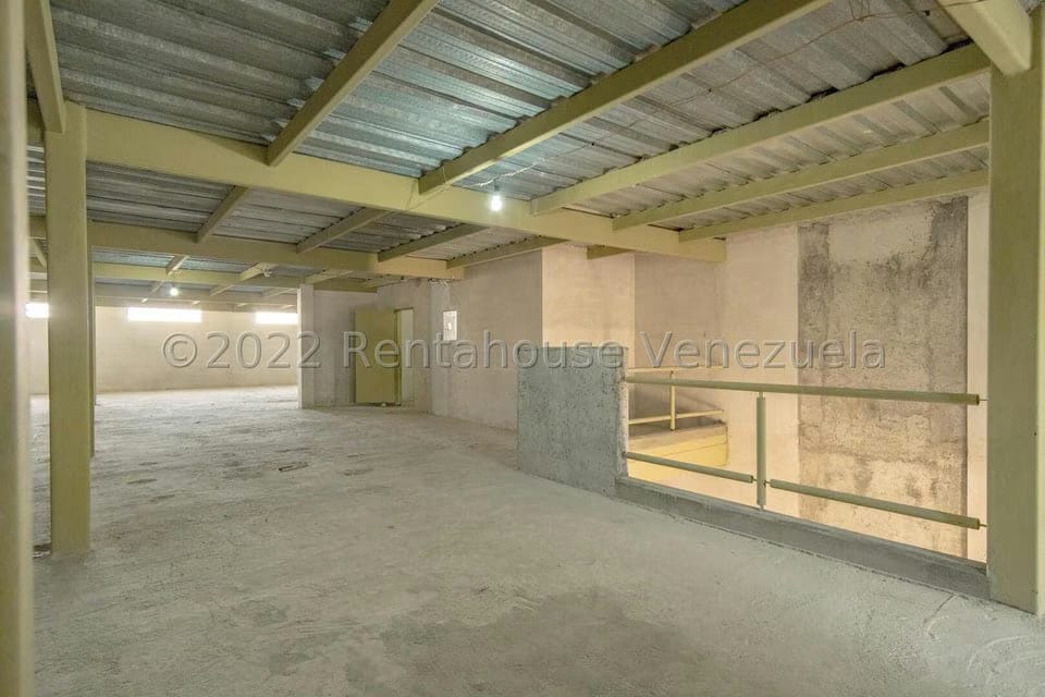 Comercial (Local Comercial) en Venta en La Florida, Distrito Metropolitano - 21