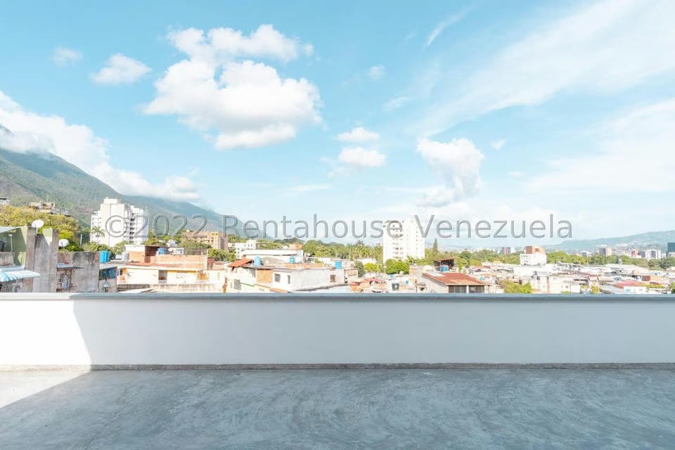 Comercial (Local Comercial) en Venta en La Florida, Distrito Metropolitano - 7