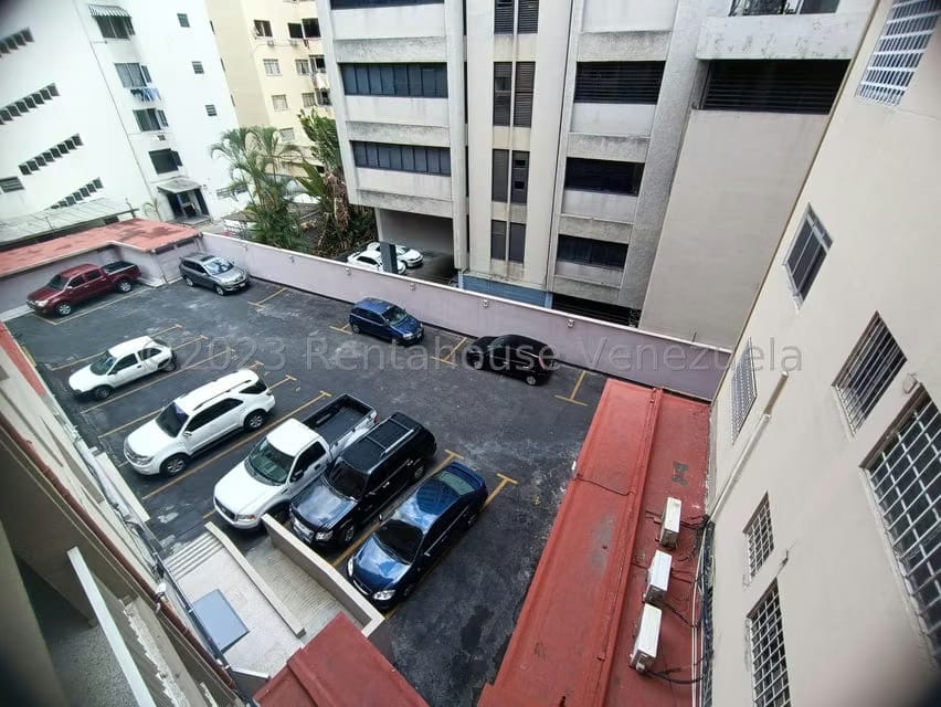 Comercial (Oficina) en Venta en Sabana Grande, Distrito Metropolitano - 25