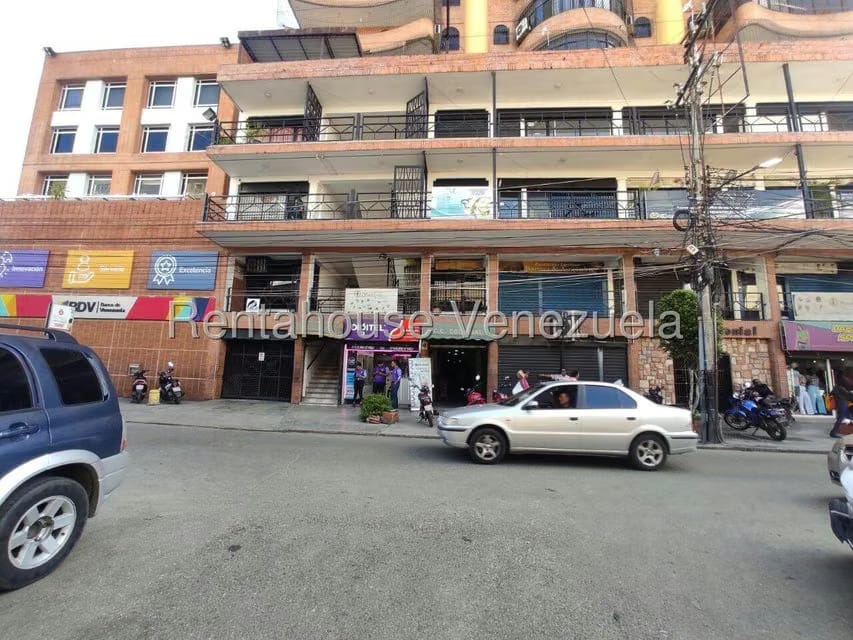 Comercial (Local Comercial) en Venta en El Centro, Aragua - 16