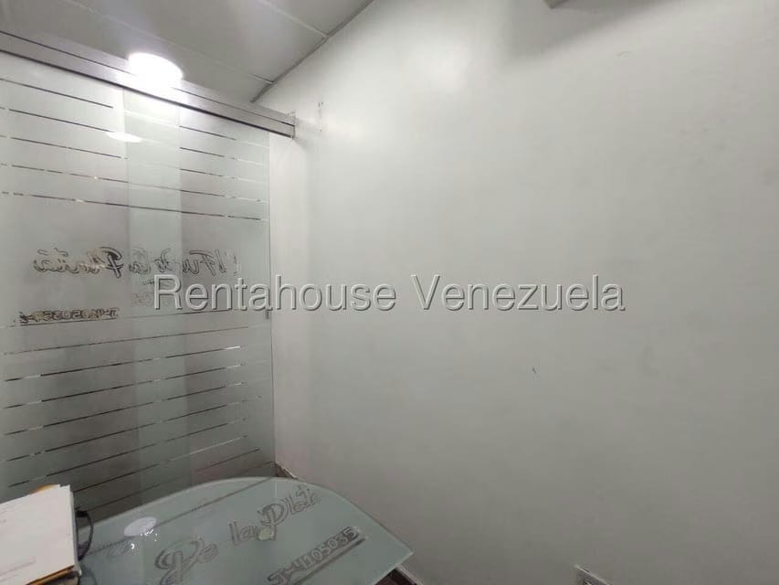 Comercial (Local Comercial) en Venta en El Centro, Aragua - 6