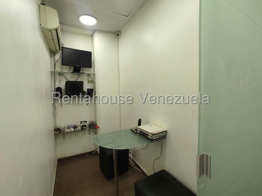 Comercial (Local Comercial) en Venta en El Centro, Aragua - 10