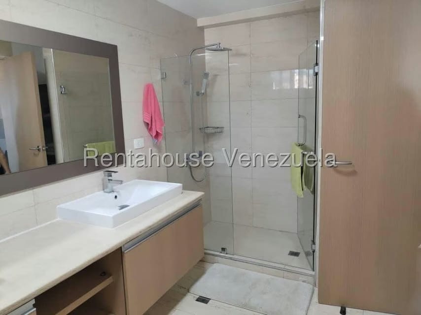 Apartamento (1 Nivel) en Venta en La Trigaleña, Carabobo - 23