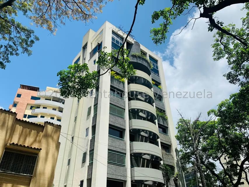 Apartamento (1 Nivel) en Alquiler en La Campiña, Distrito Metropolitano