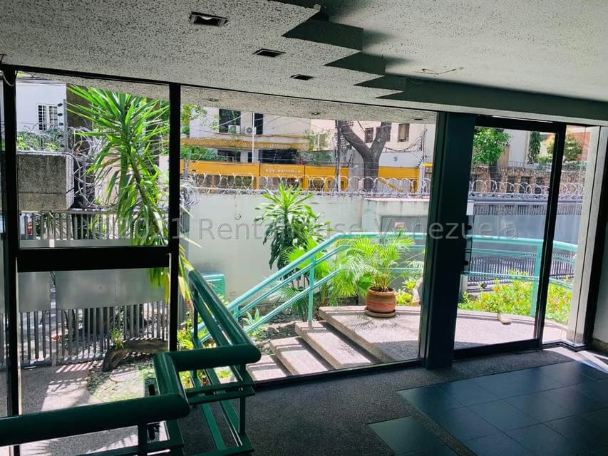 Apartamento (1 Nivel) en Alquiler en La Campiña, Distrito Metropolitano - 3